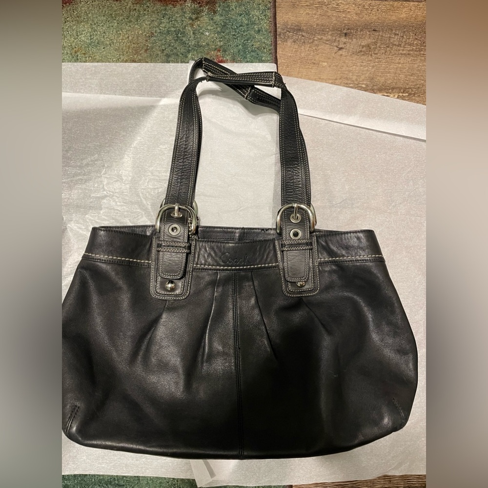 Coach Soho Pleated Leather Black Large Tote Purse Handbag 3 Compartment F13733.